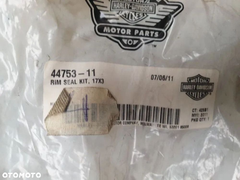 Fartuch gumowy felgi 17x3.00 Harley Davidson 44753-11 - 9