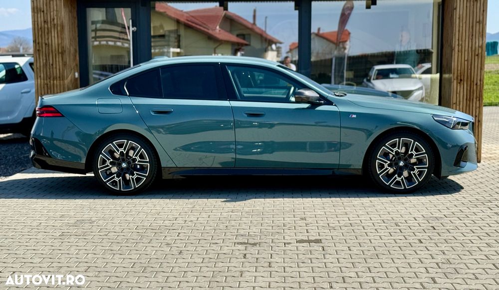 BMW Seria 5 520i Aut. - 13