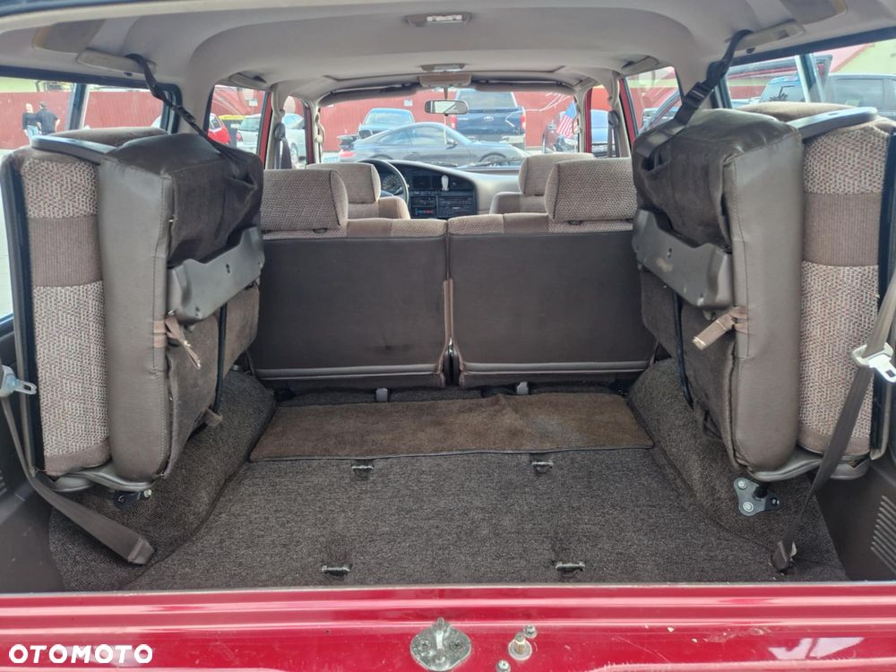 Toyota Land Cruiser - 11