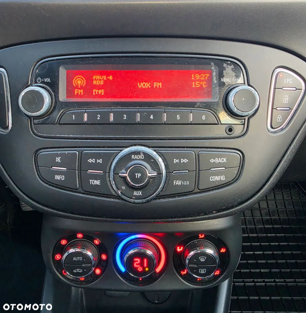 Opel Corsa 1.4 Enjoy - 21
