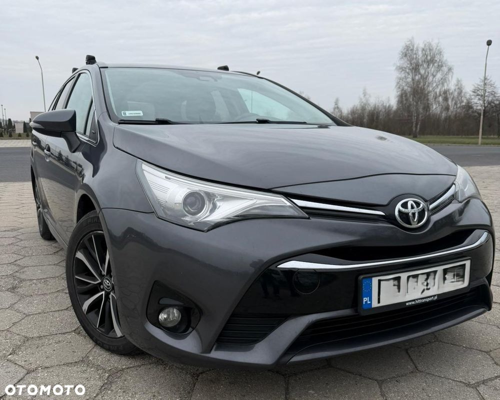 Toyota Avensis 2.0 D-4D Prestige - 7