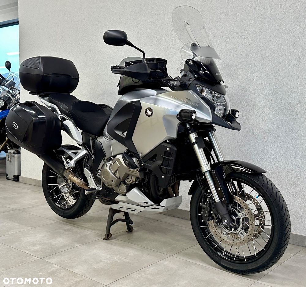 Honda VFR - 5