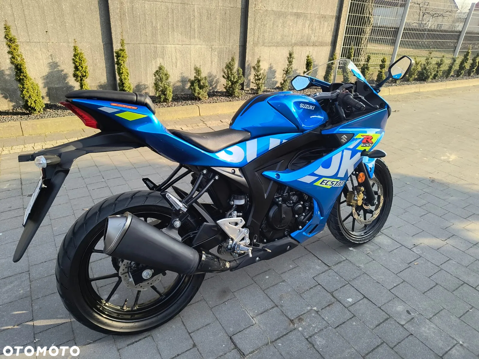 Suzuki GSX-R - 2