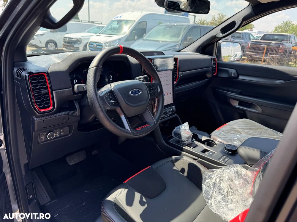 Ford Raptor - 15