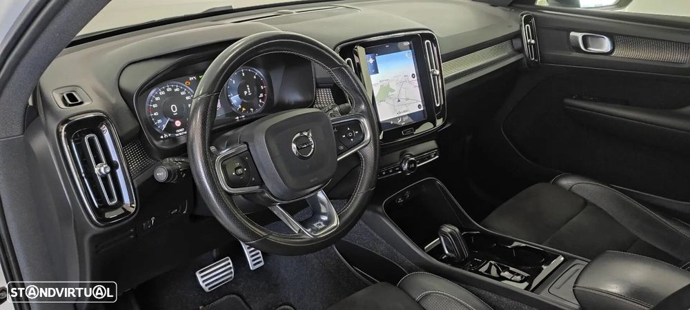 Volvo XC 40 2.0 D3 R-Design Geartronic - 6