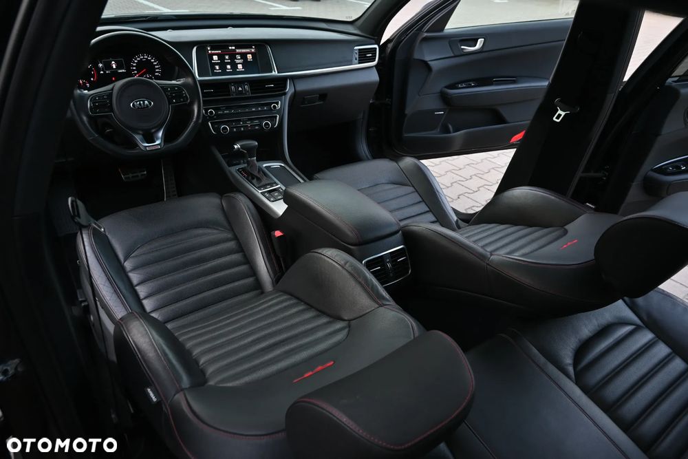 Kia Optima 2.0 T-GDI GT - 34