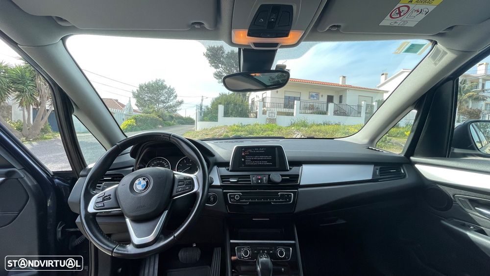 BMW 218 Active Tourer d Advantage Auto - 8