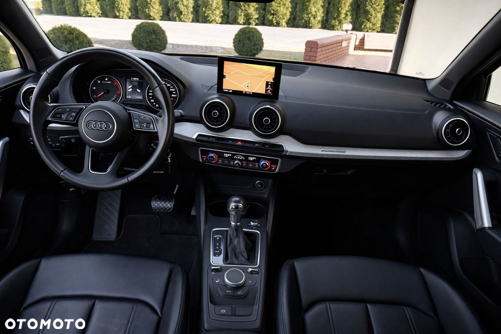 Audi Q2 35 TDI S tronic sport - 3