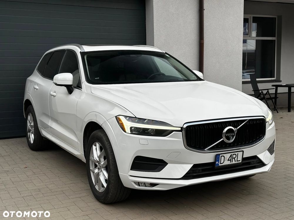 Volvo XC 60 T5 AWD Geartronic Momentum Pro - 2