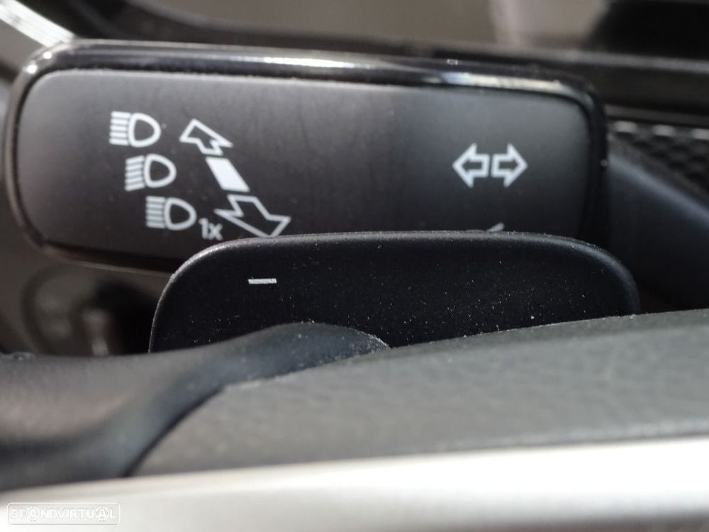 VW Polo 1.0 TSI Urban DSG - 12