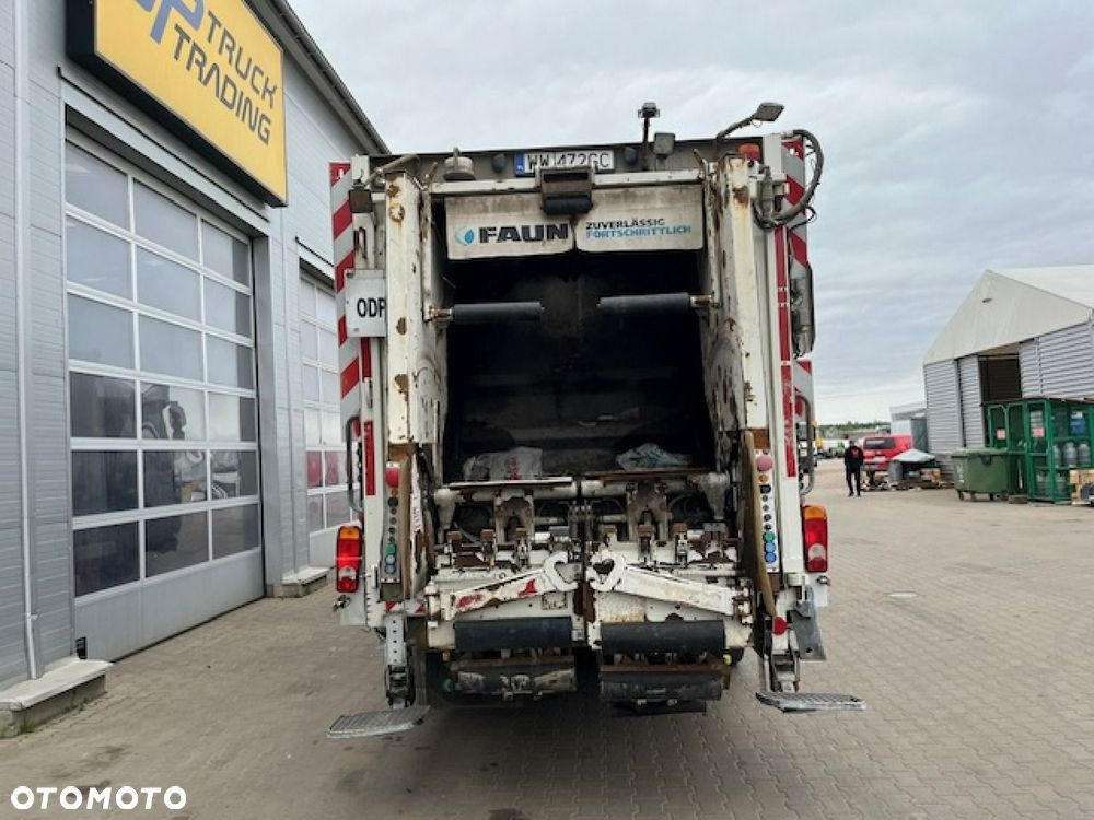 Iveco Stralis 330 - 8