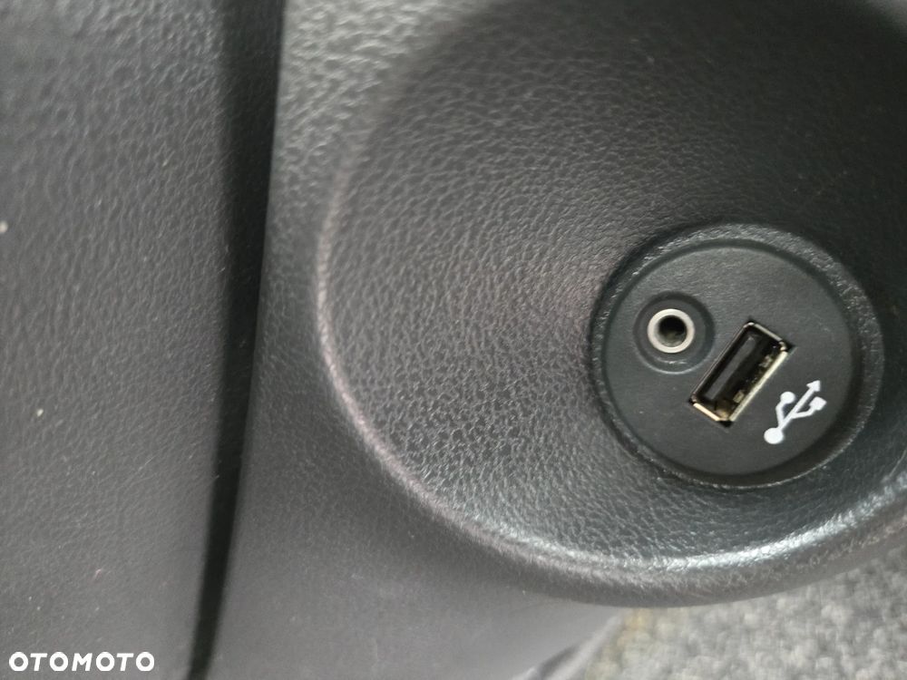 Nissan Micra 1.2 30 Jahre Edition - 9