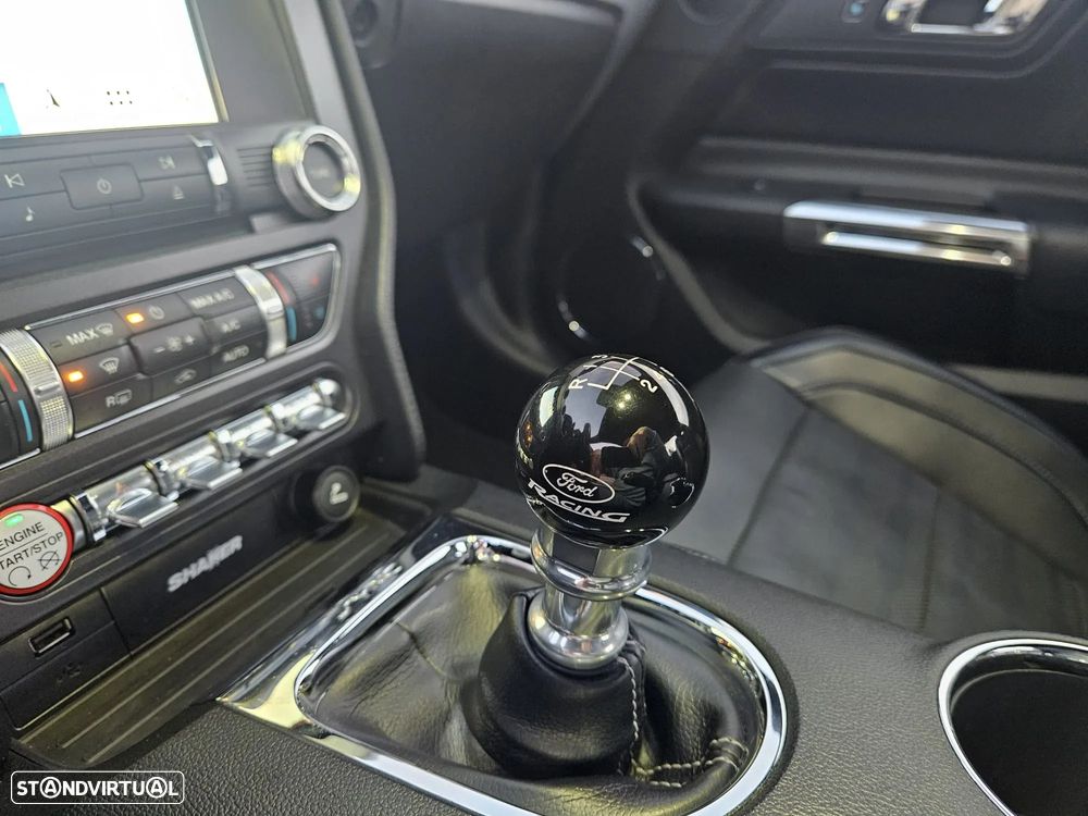 Ford Mustang 2.3 Eco Boost - 25