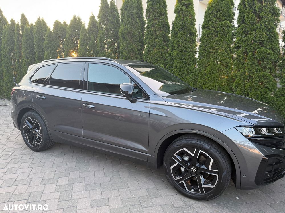 Volkswagen Touareg - 4