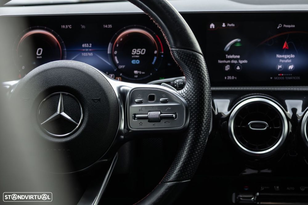 Mercedes-Benz CLA 250 e AMG Line - 18