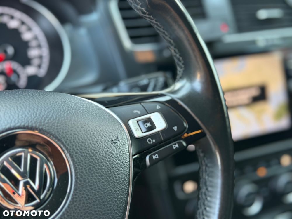 Volkswagen Golf 1.4 TSI (BlueMotion Technology) Highline - 20