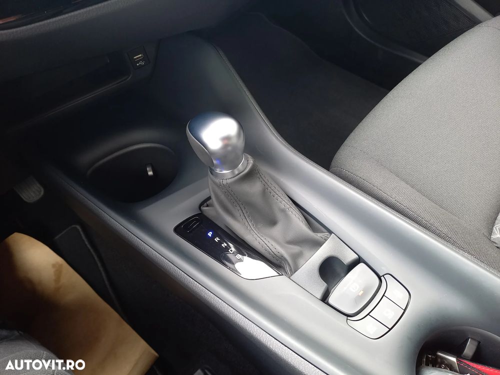 Toyota C-HR 1.8 HSD 122 CP 4x2 CVT Core - 14