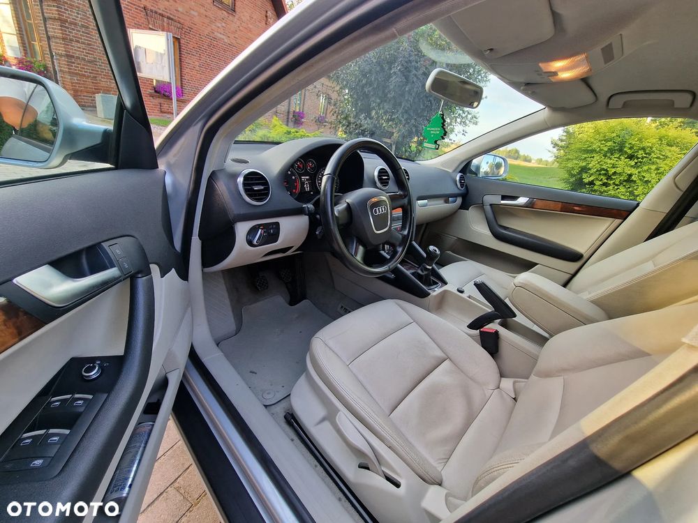 Audi A3 Sportback 1.4 TFSI Ambition - 6