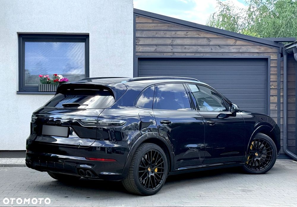 Porsche Cayenne GTS - 11
