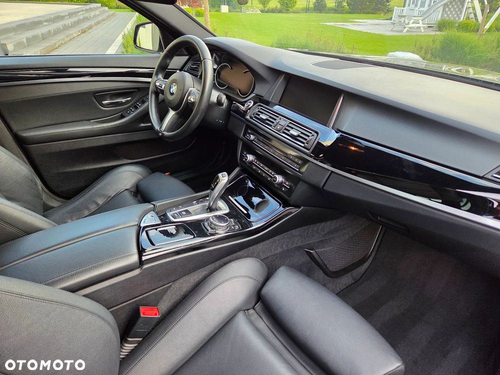 BMW Seria 5 528i xDrive - 3