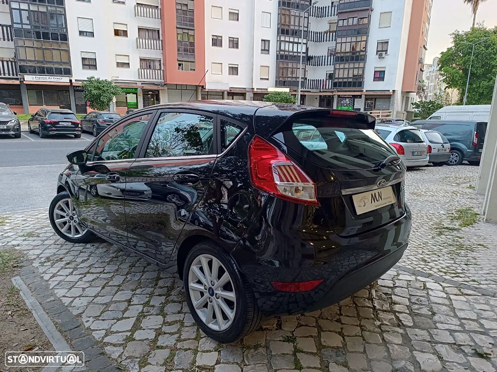 Ford Fiesta 1.5 TDCi Titanium - 5