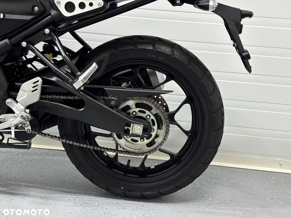 Yamaha XSR - 15