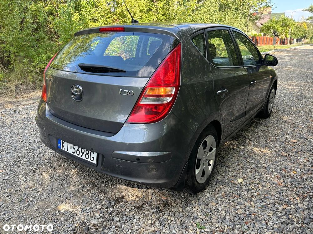 Hyundai i30 1.4 Comfort - 10