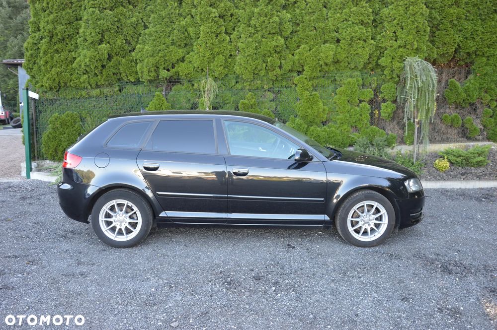 Audi A3 Sportback - 13