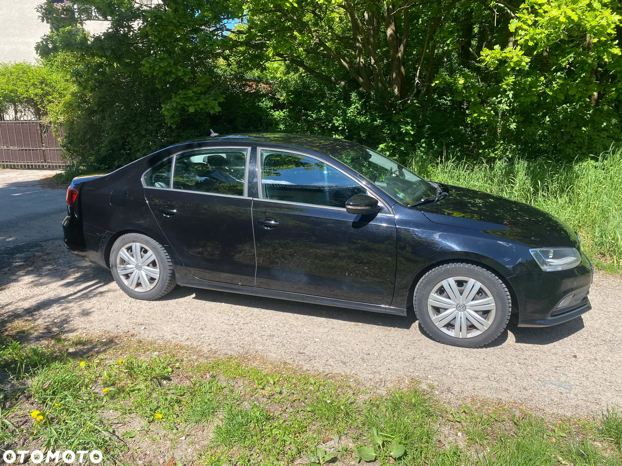 Volkswagen Jetta 2.0 TDI DPF BMT Trendline - 3