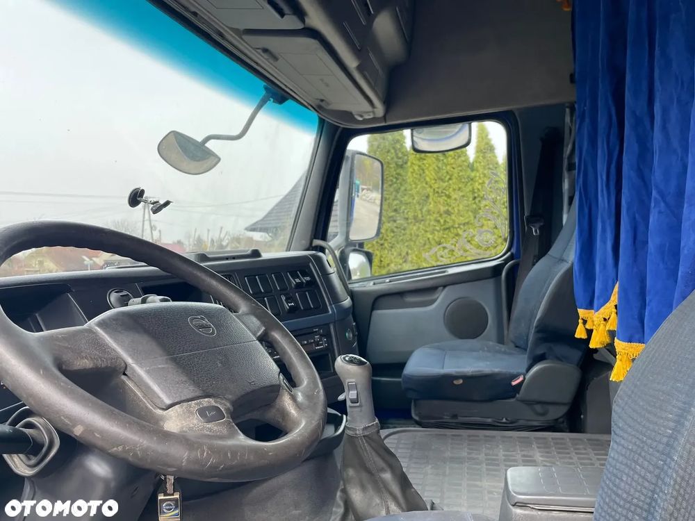 Volvo FH440 - 11