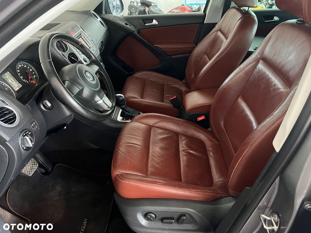 Volkswagen Tiguan 2.0 TDI DPF 4Motion BlueMotion Technology DSG Cup Track & Style - 16