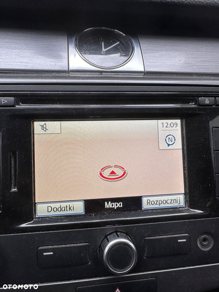 Volkswagen Passat 2.0 TDI Highline - 24