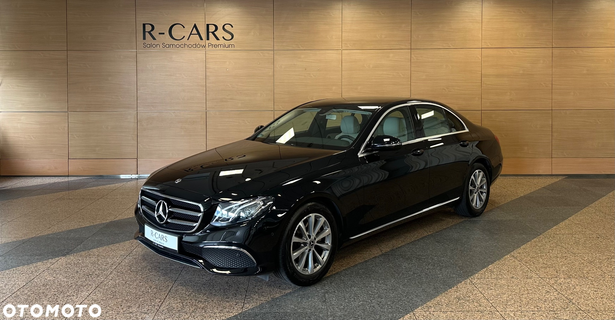 Mercedes-Benz Klasa E 200 d Business Edition 9G-TRONIC - 4