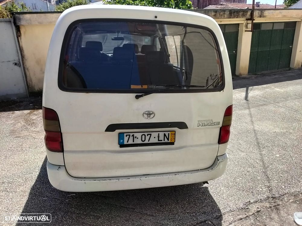 Toyota HiAce 2.4 D LXH12LB - 6