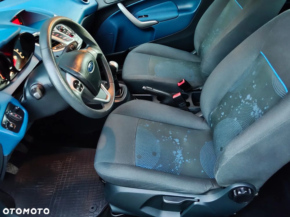 Ford Fiesta - 4