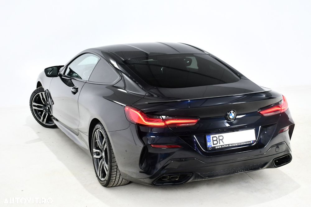 BMW M8 M850i xDrive AT - 9