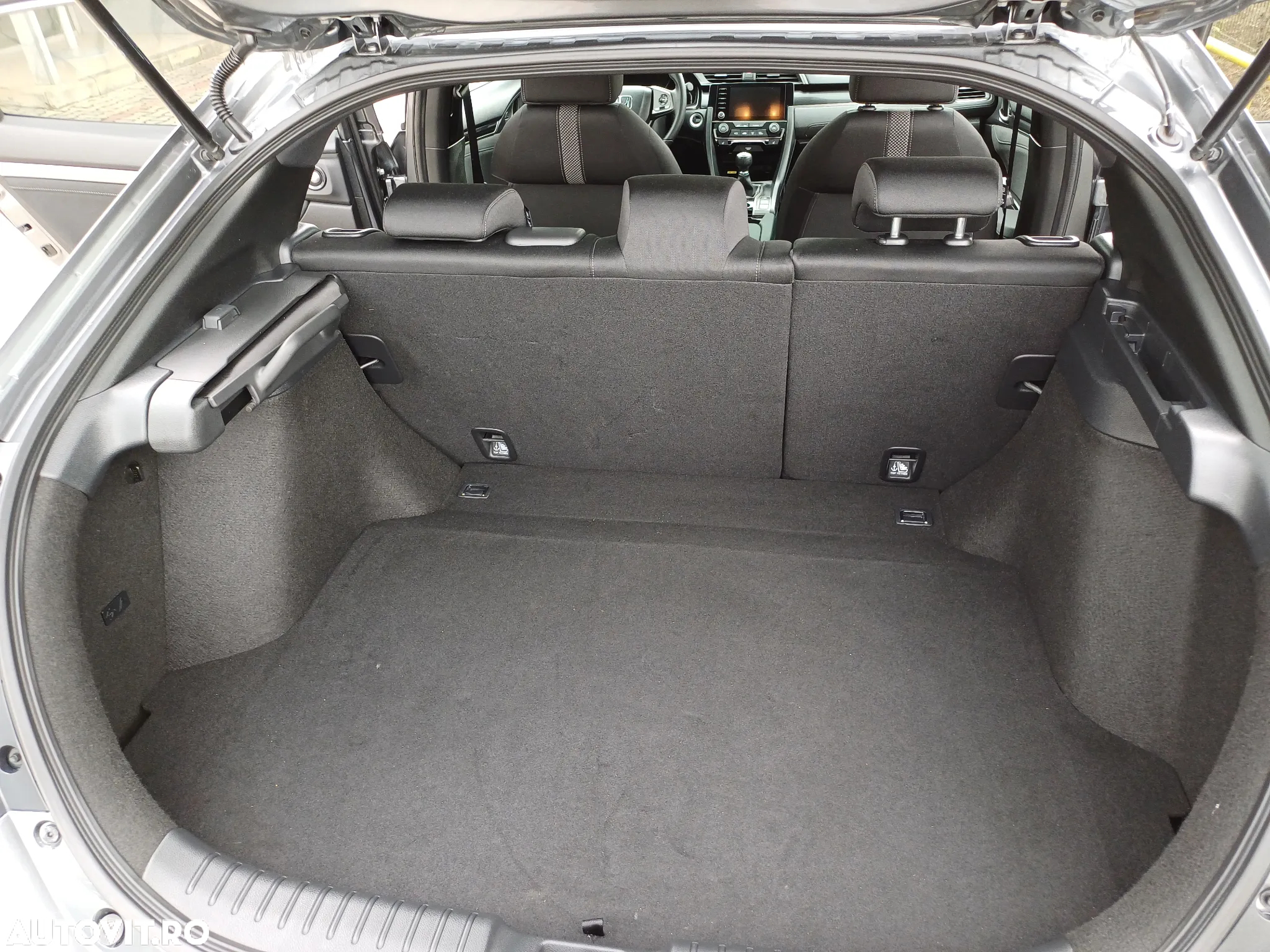 Honda Civic 1.5 VTEC Turbo Sport Plus - 6