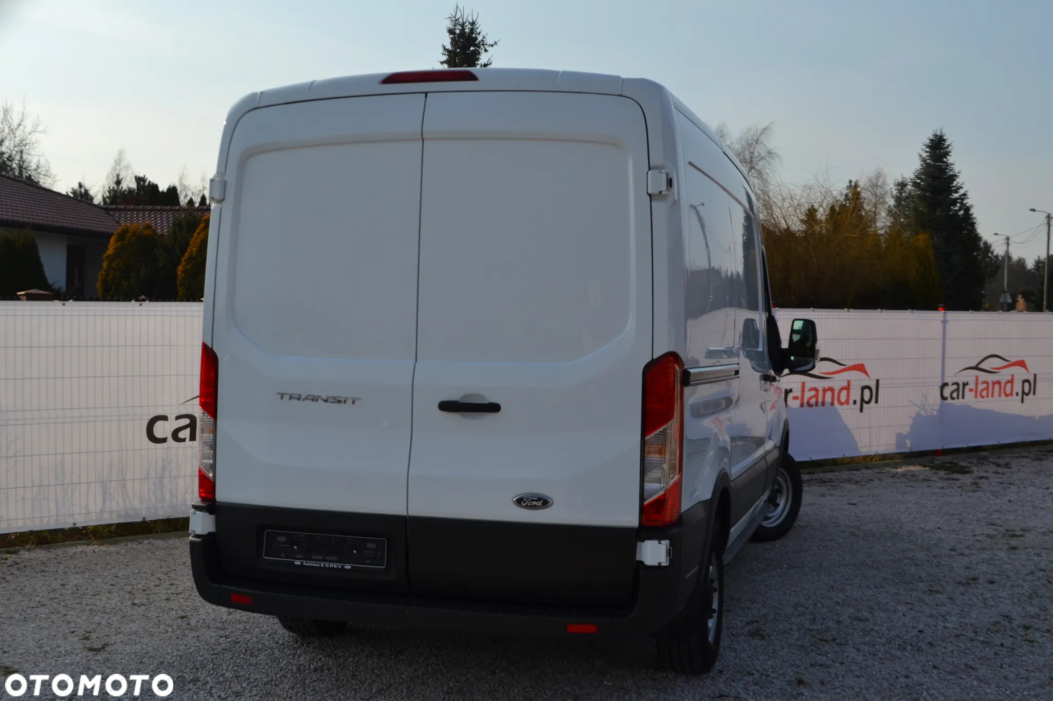 Ford Tranit - 13