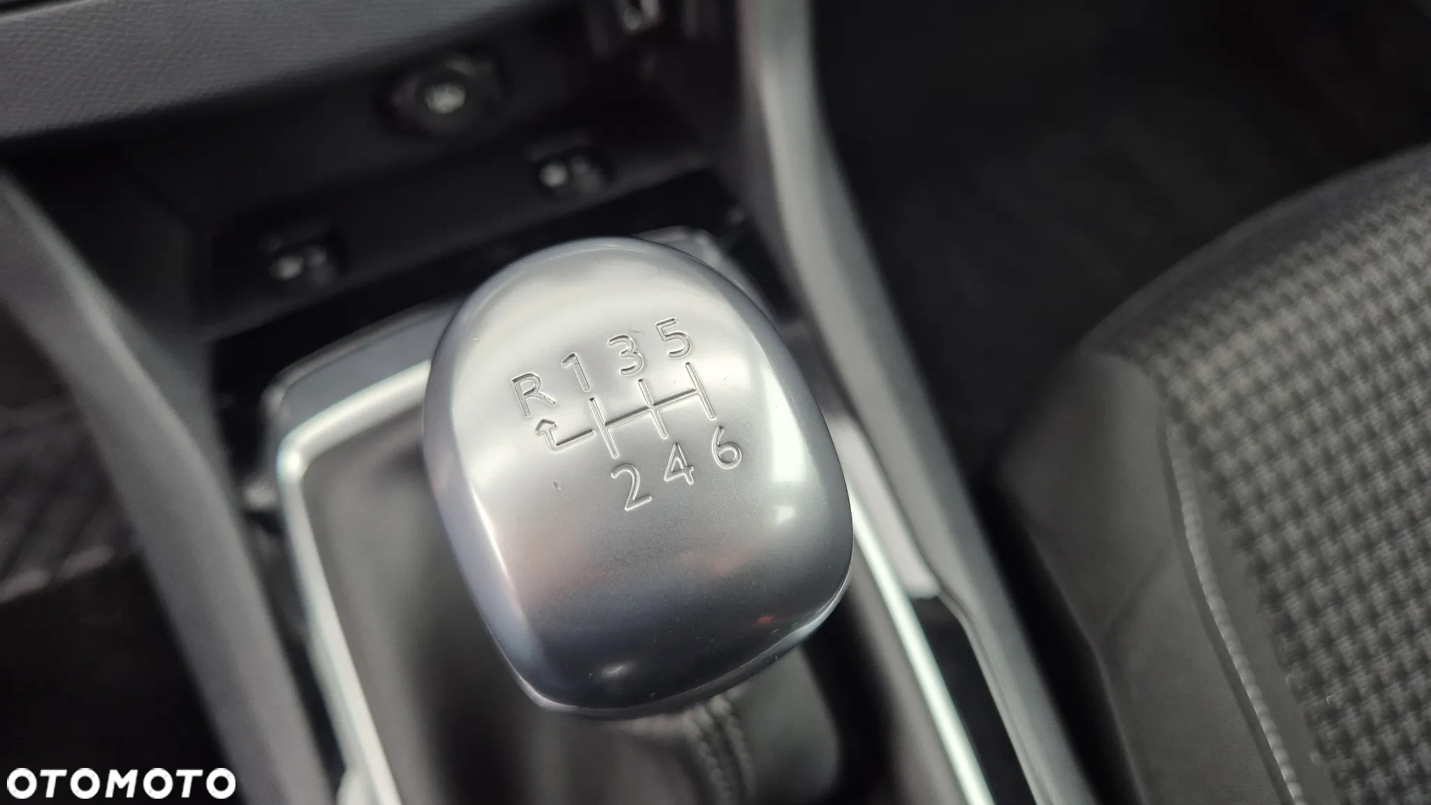 Peugeot 308 SW PureTech 130 Stop & Start Style - 19