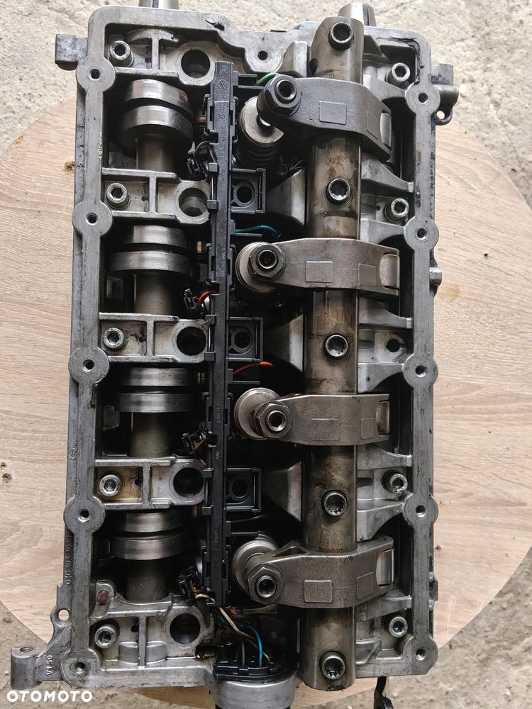 Glowica z pompowtryskami audi A4B7 BRE blb silnik 2.0tdi - 8