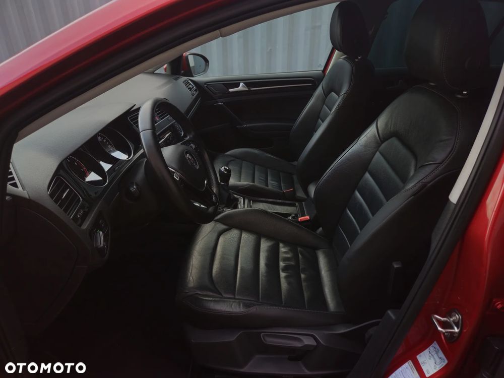 Volkswagen Golf VII 1.4 TSI BMT Highline - 13