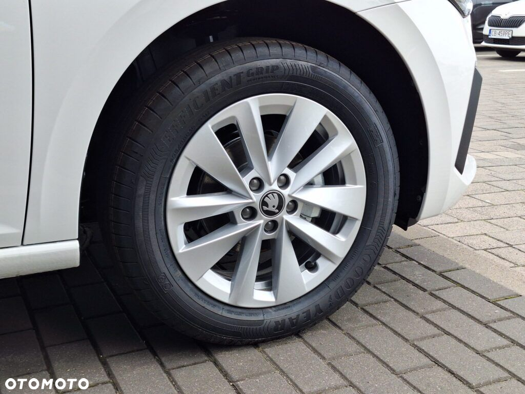 Skoda Scala 1.0 TSI Essence - 7