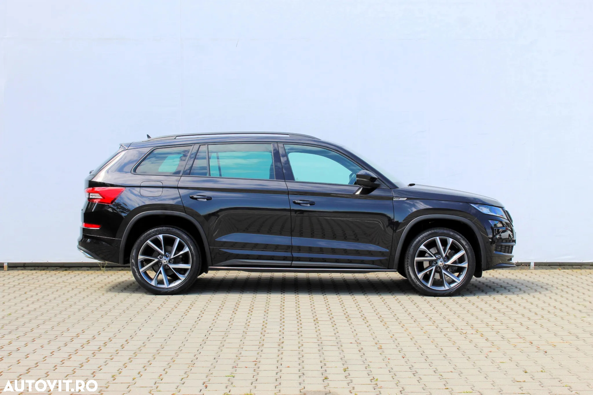 Skoda Kodiaq 2.0 TDI 4X4 DSG SportLine - 6