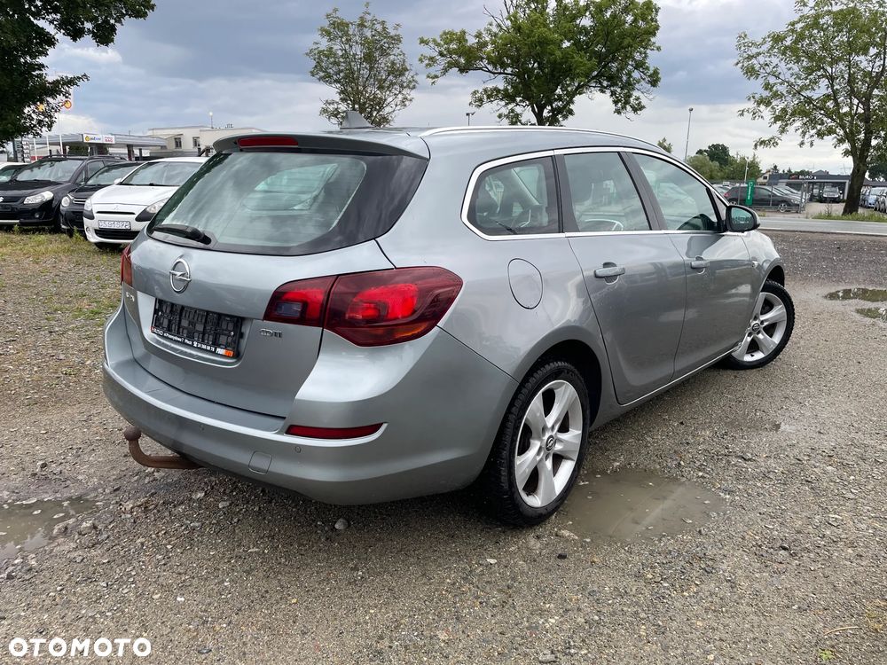 Opel Astra 1.7 CDTI - 8
