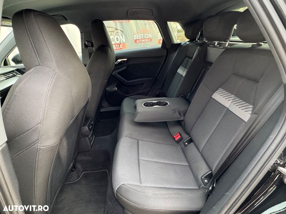 Audi A3 35 TDI ack S line - 9