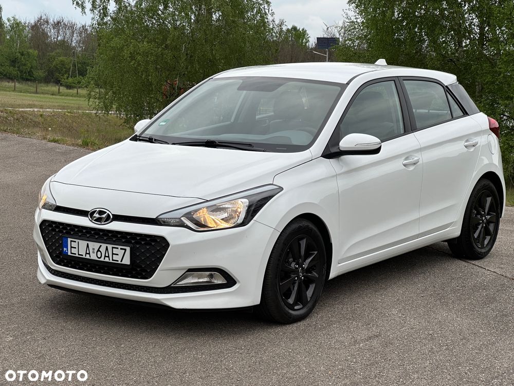 Hyundai i20 blue 1.2 Classic - 15