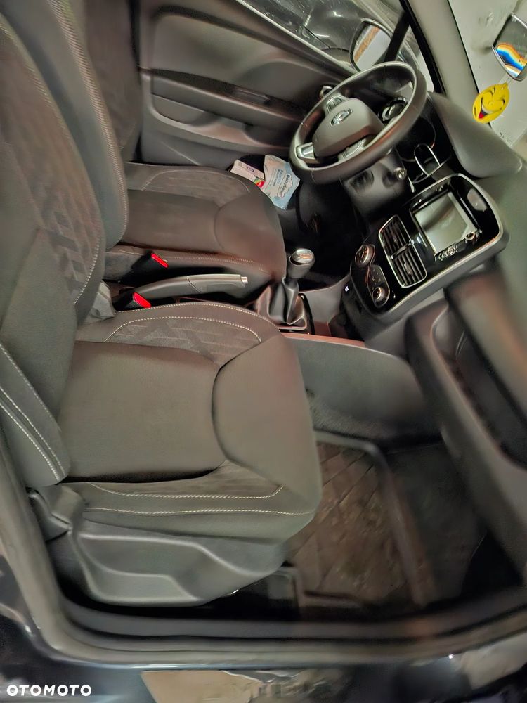 Renault Clio 0.9 TCe Life - 12
