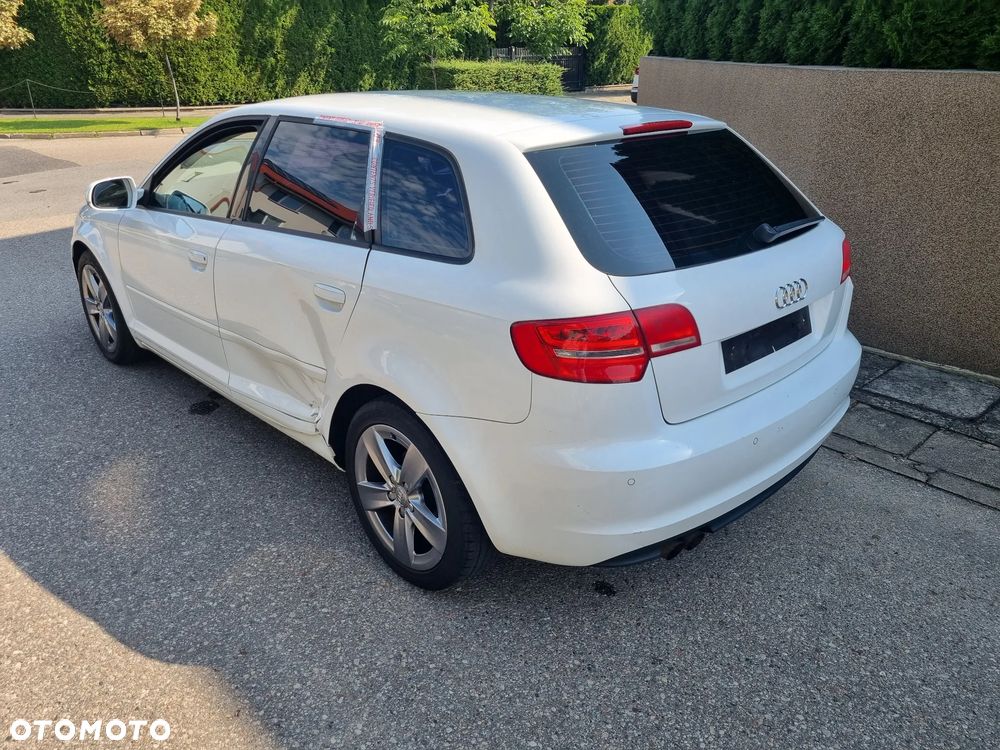 Audi A3 Sportback 1.4 TFSI Attraction - 6