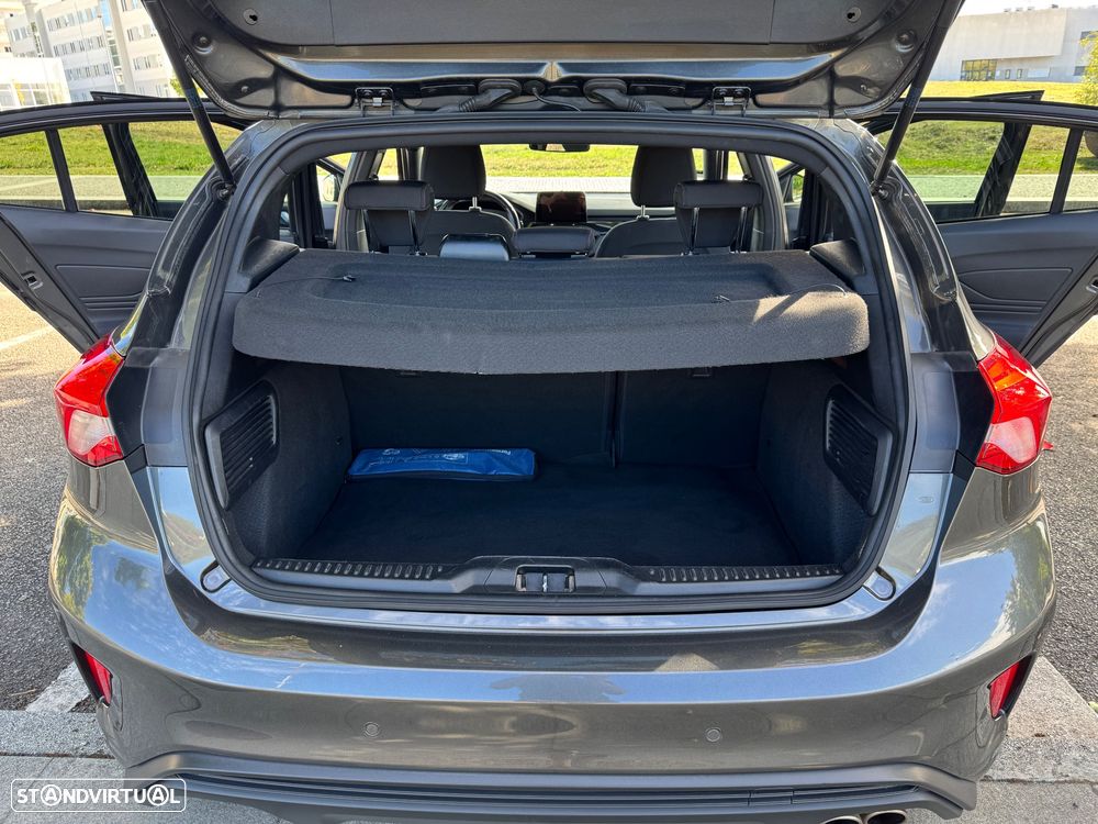 Ford Focus - 9