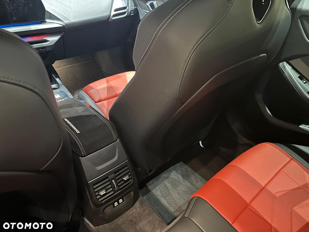 BMW Seria 1 - 24